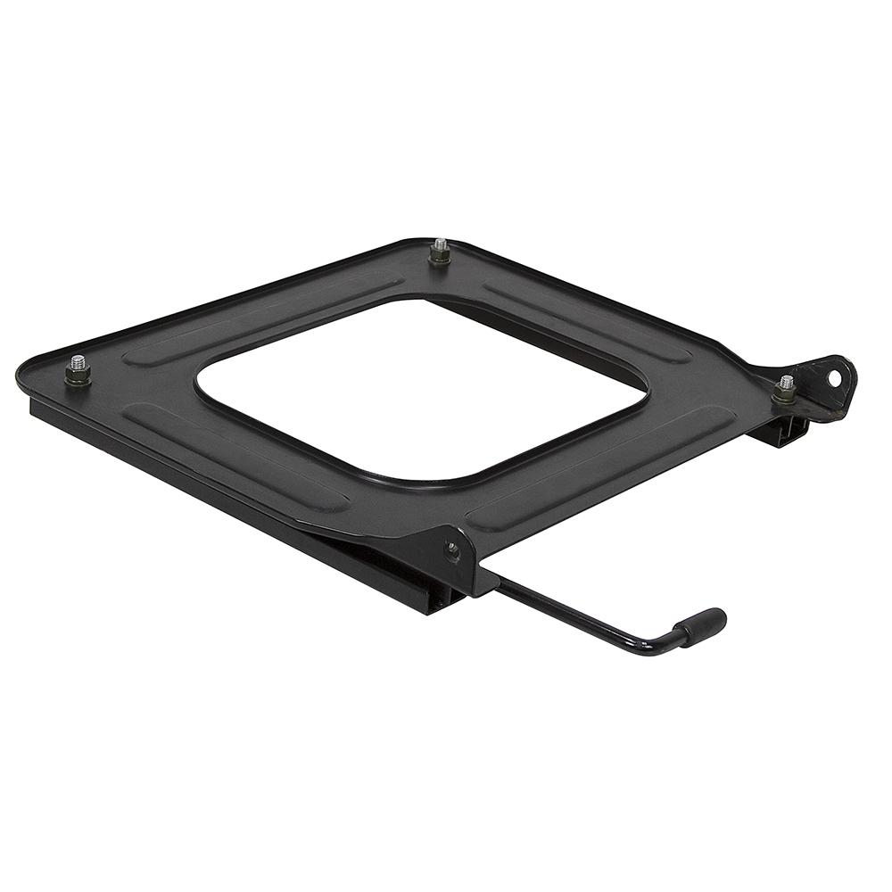 Seat pan tilt clearance