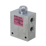 SAE 6 6.9 GPM Shuttle Valve Eaton 631AA00228A